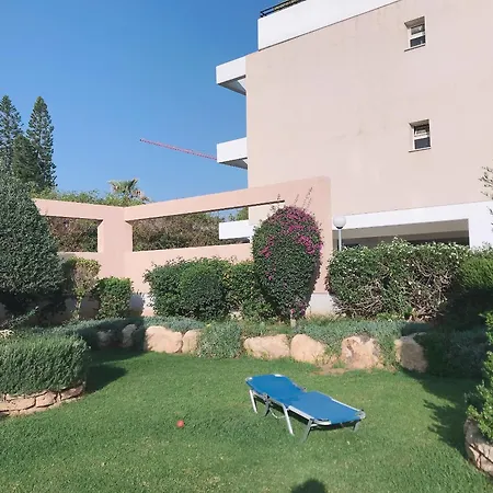 Apartment Paradise *